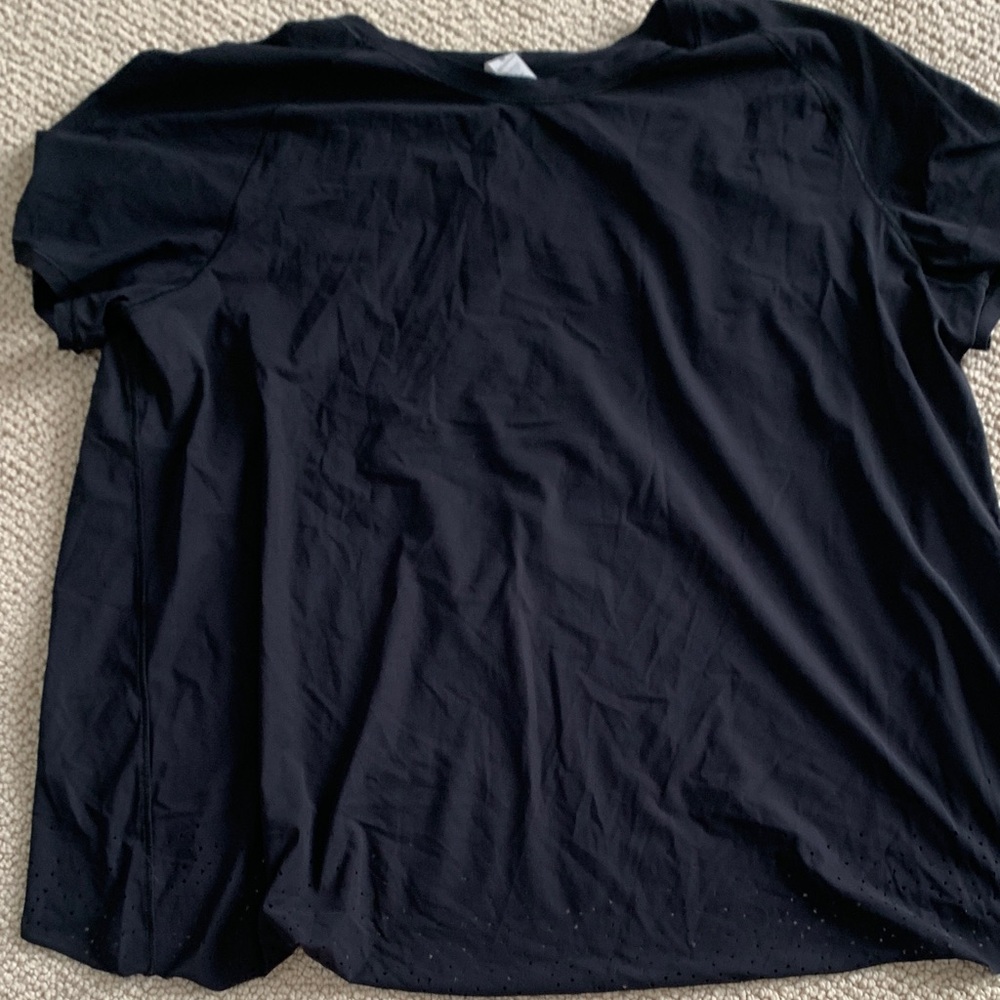 Lululemon Black Short Sleeve Top